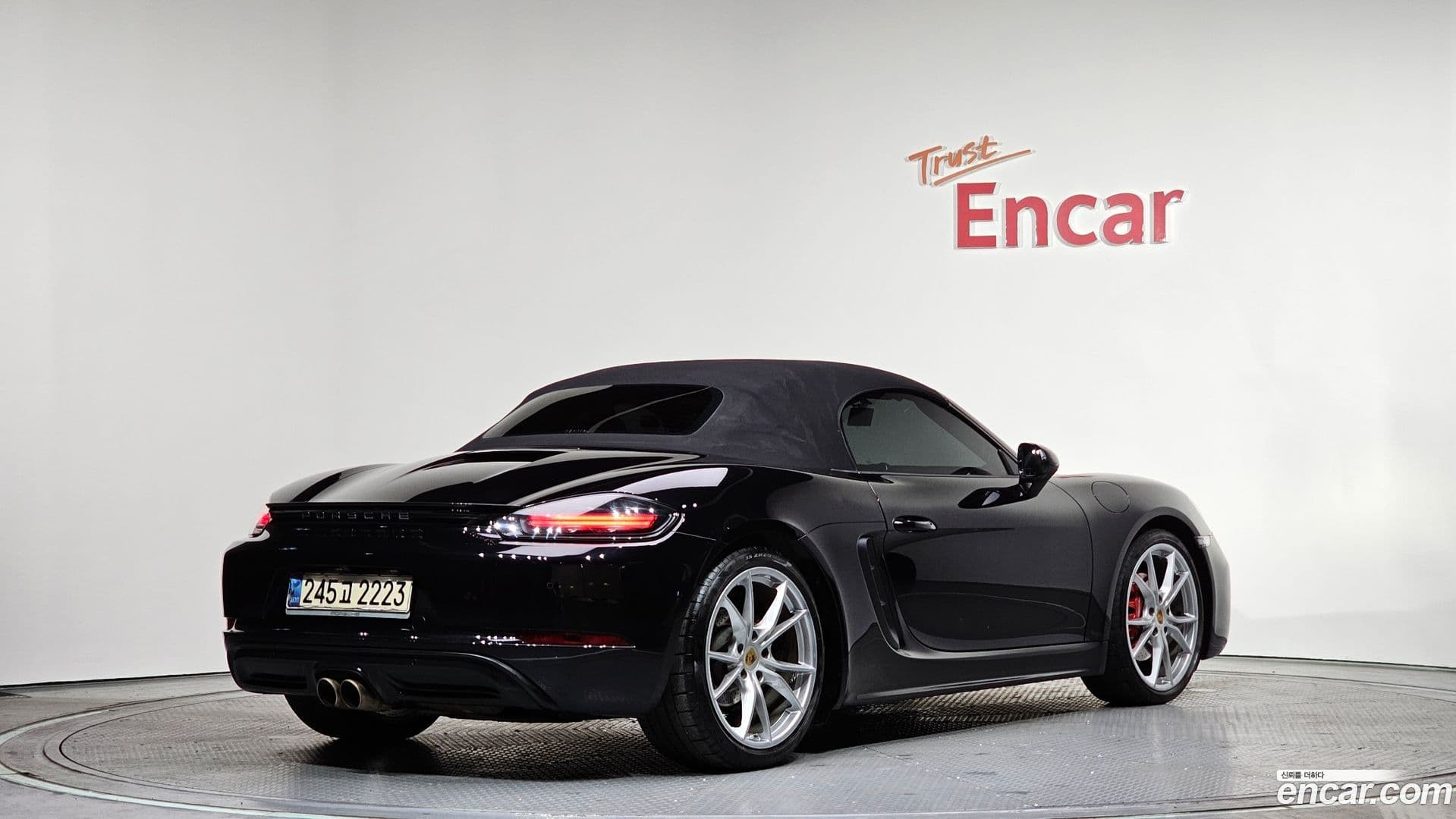 Main__Slider__Photo:718 Porsche 2020.11-1