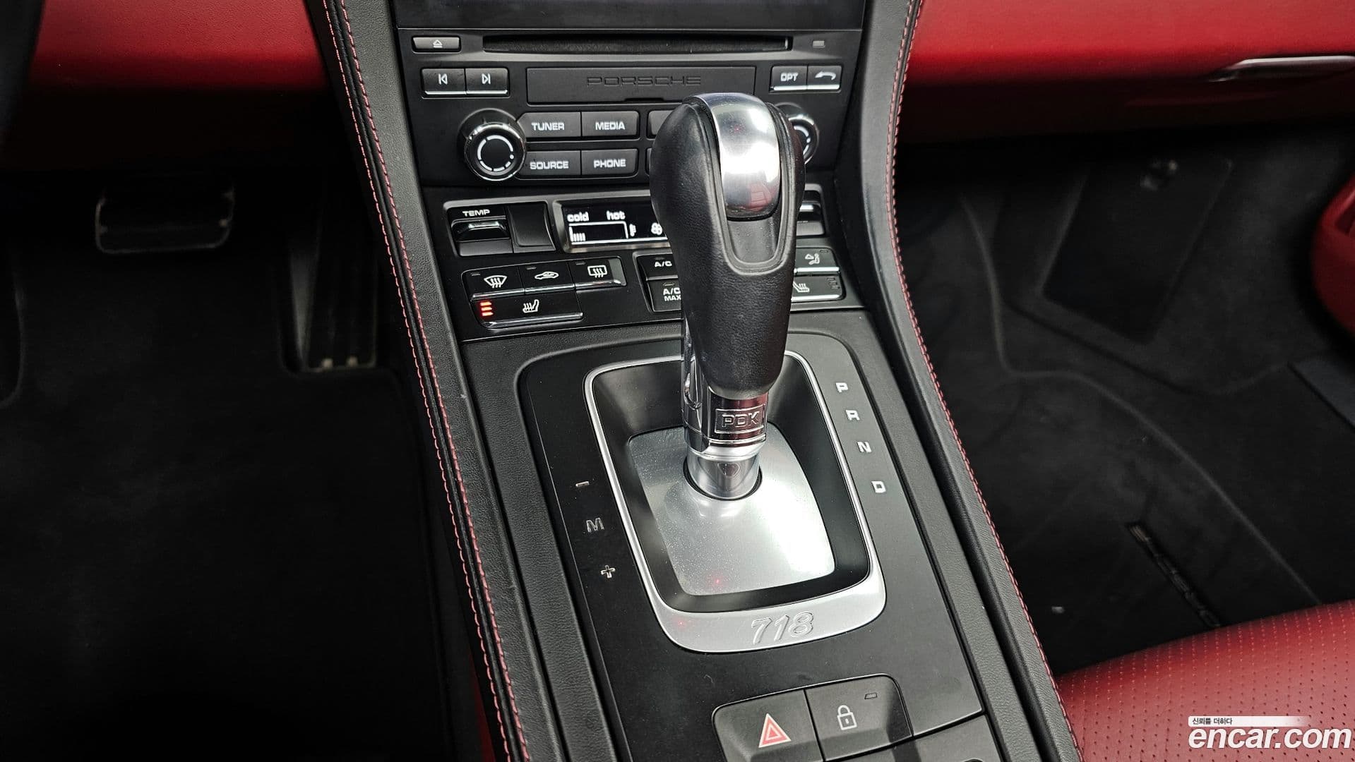 Main__Slider__Photo:718 Porsche 2020.11-8