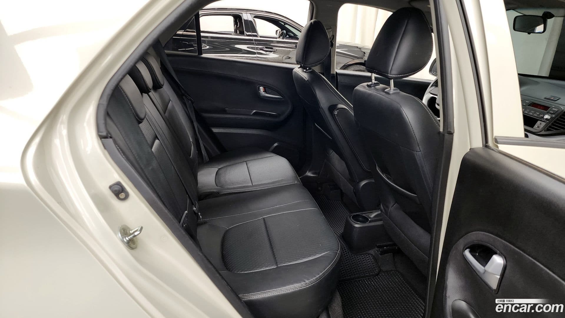 Main__Slider__Photo:morning Kia 2014.2-11