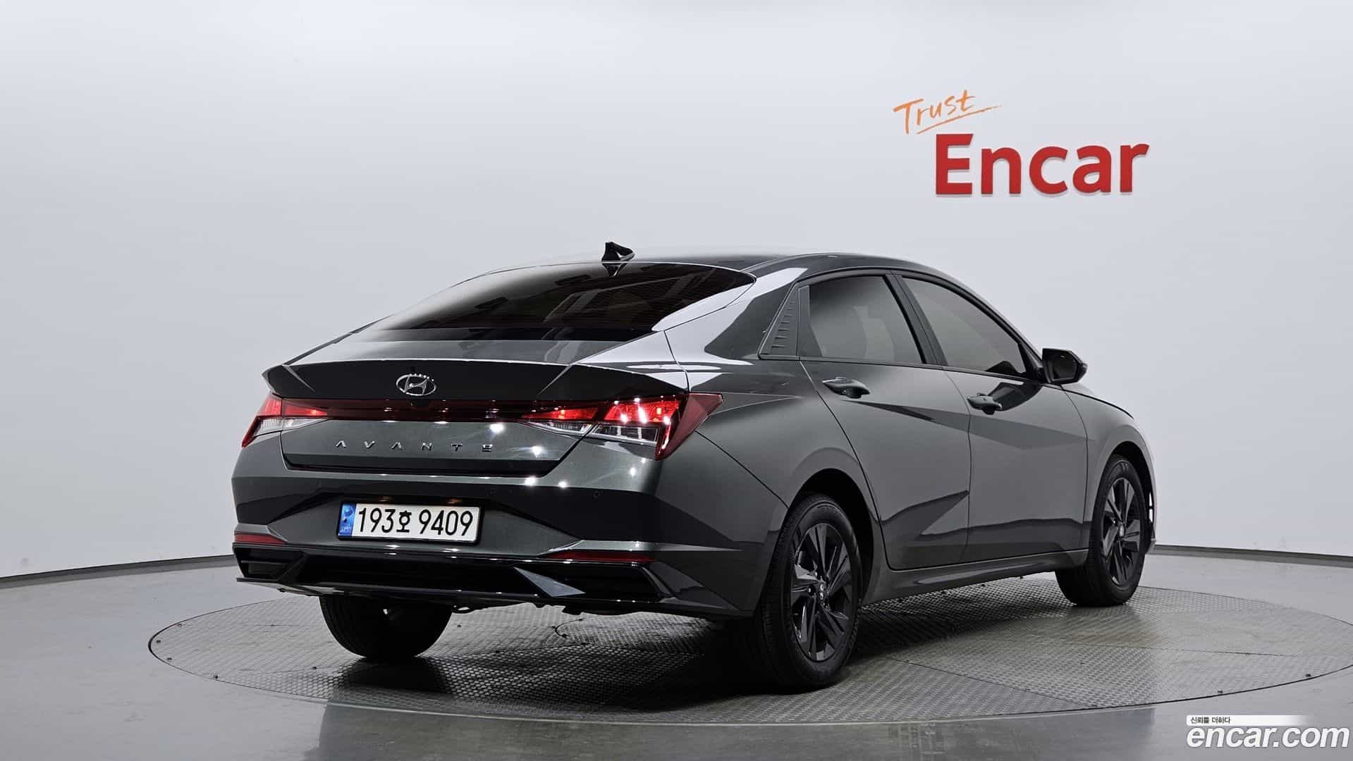 AVANTE Hyundai 2023.1-OUTER-002