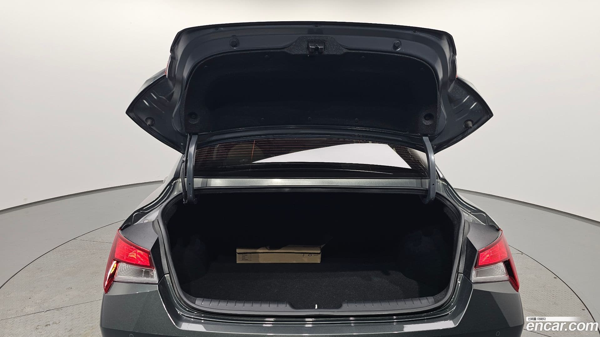 Main__Slider__Photo:AVANTE Hyundai 2023.1-19