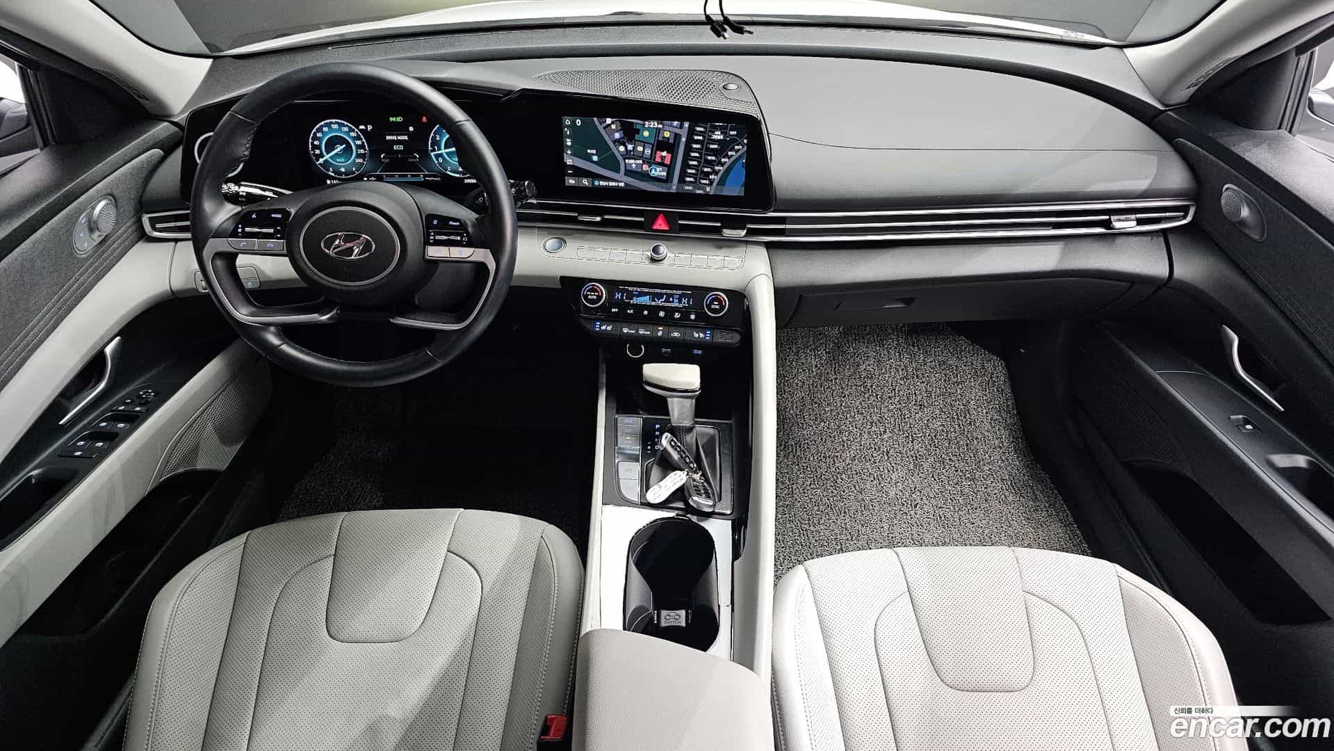 AVANTE Hyundai 2020.6-INNER-007