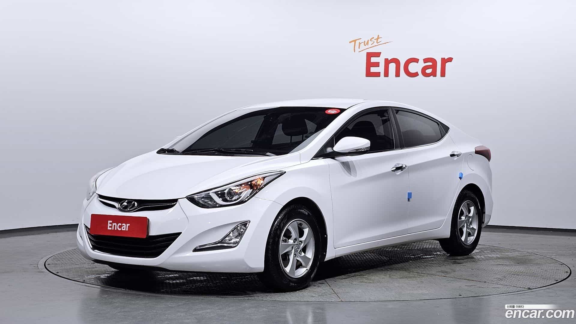 AVANTE Hyundai 2015.4-OUTER-001