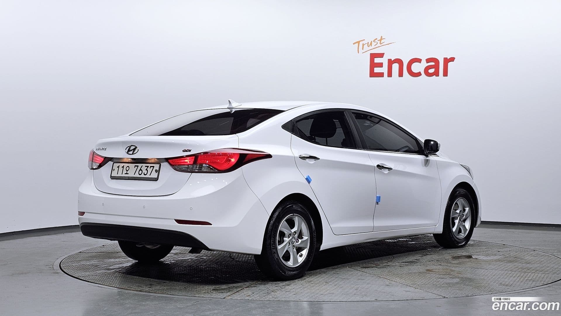 Main__Slider__Photo:AVANTE Hyundai 2015.4-1