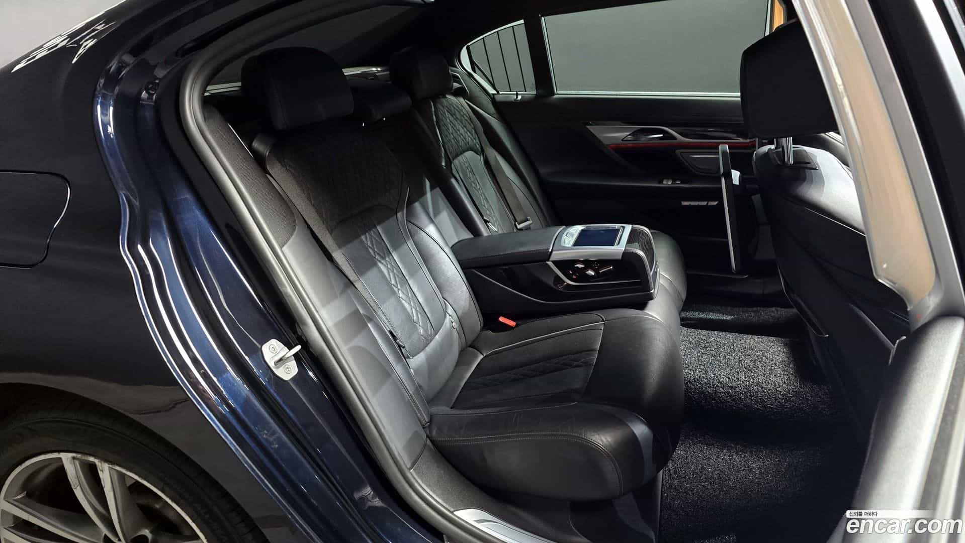 7-Series BMW 2018.2-OPTION-016