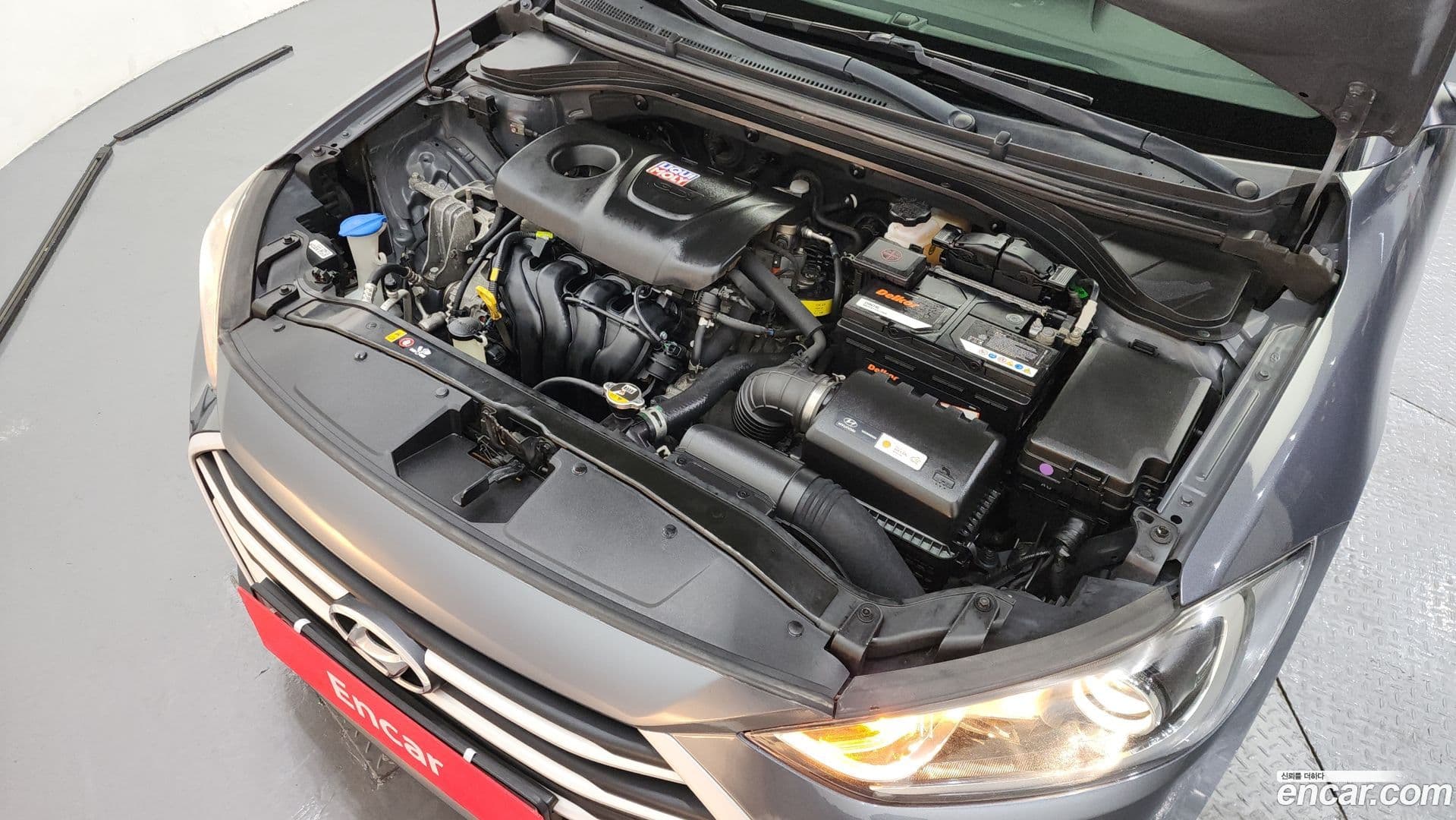 Main__Slider__Photo:AVANTE Hyundai 2018.2-5