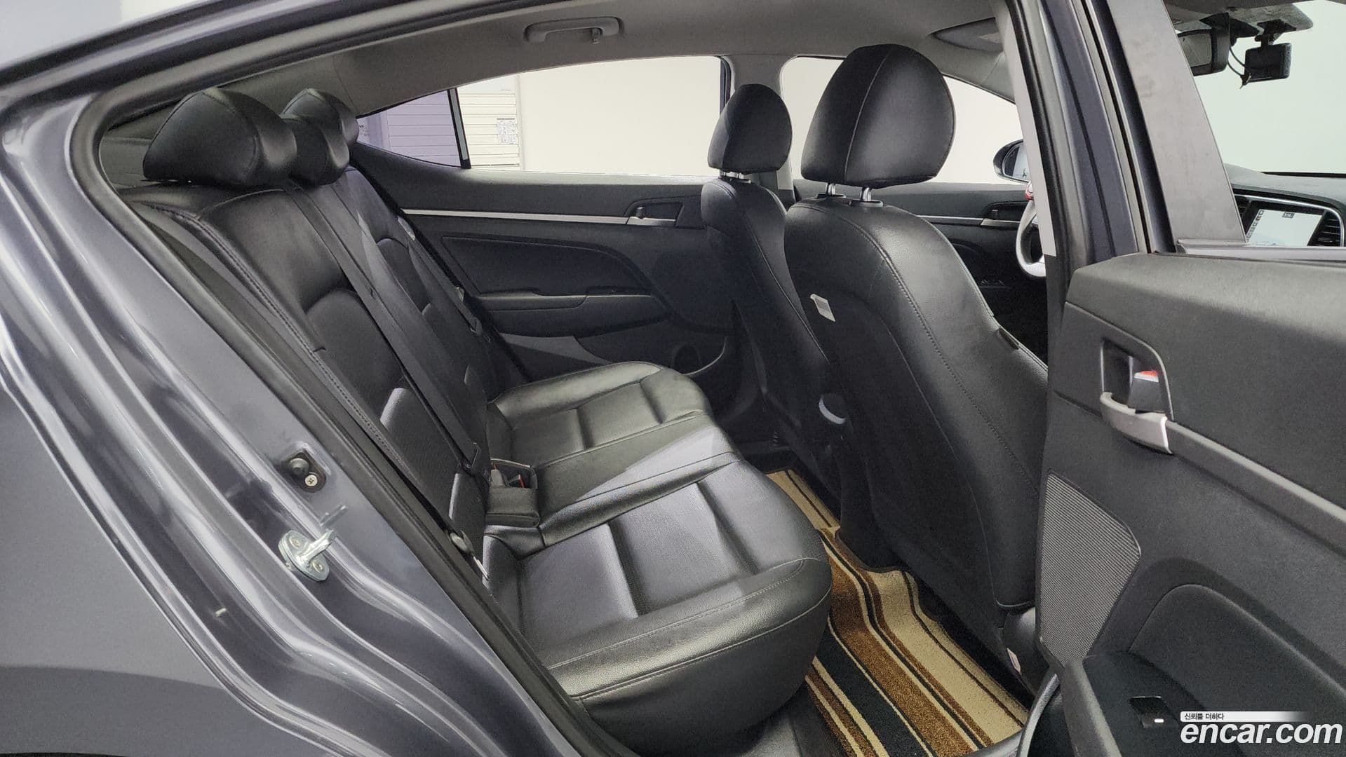 Main__Slider__Photo:AVANTE Hyundai 2018.2-10