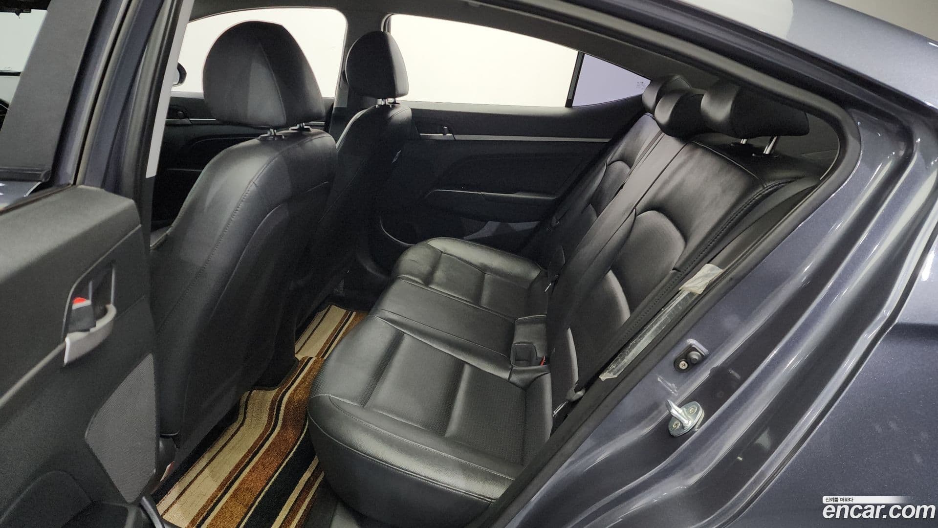 Main__Slider__Photo:AVANTE Hyundai 2018.2-11