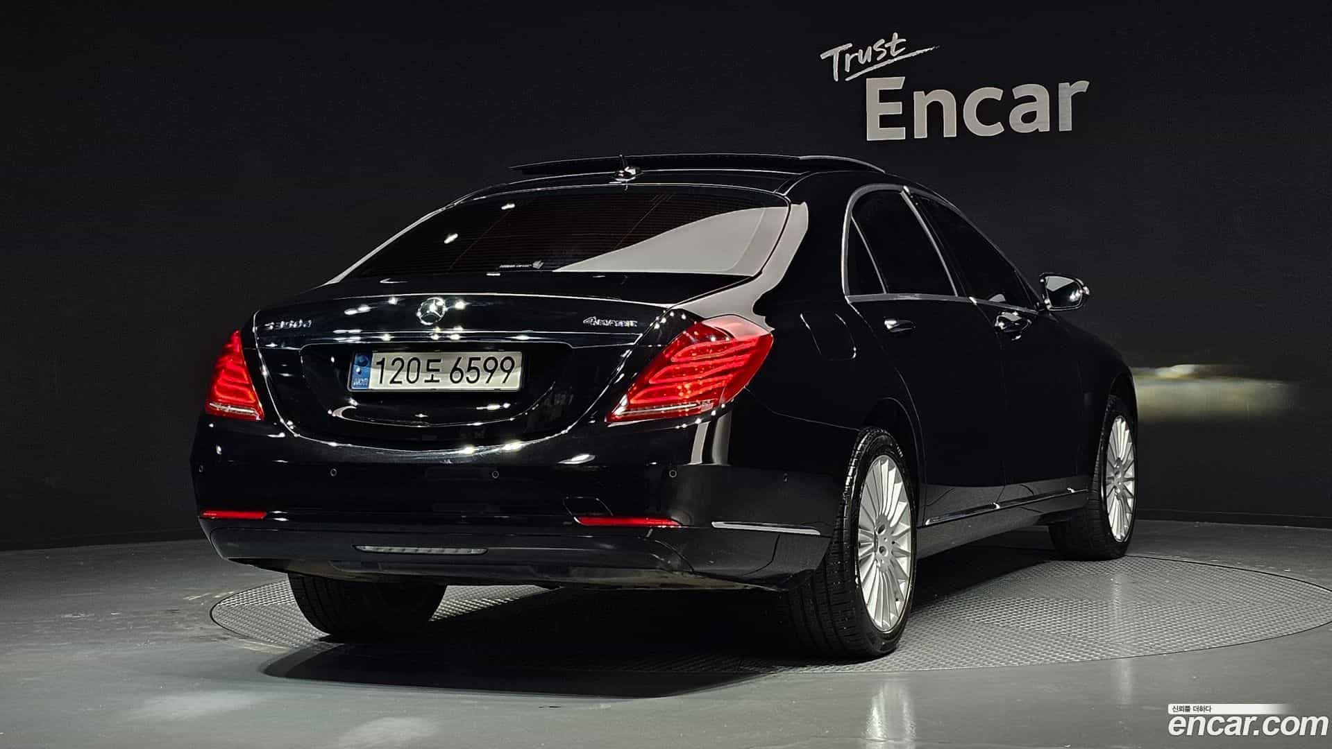 S-Class Mercedes-Benz 2017.1-OUTER-002