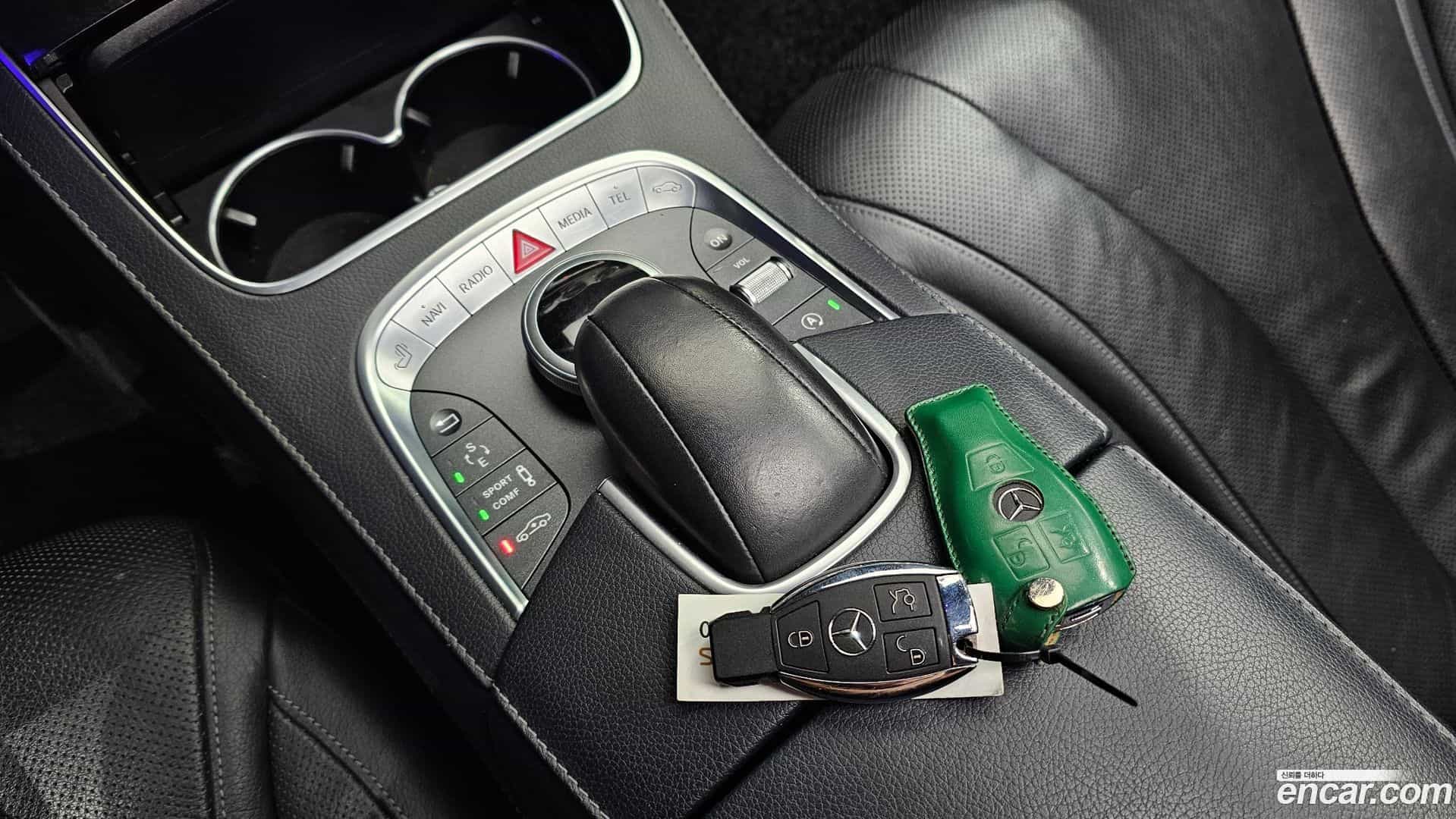 S-Class Mercedes-Benz 2017.1-OPTION-024