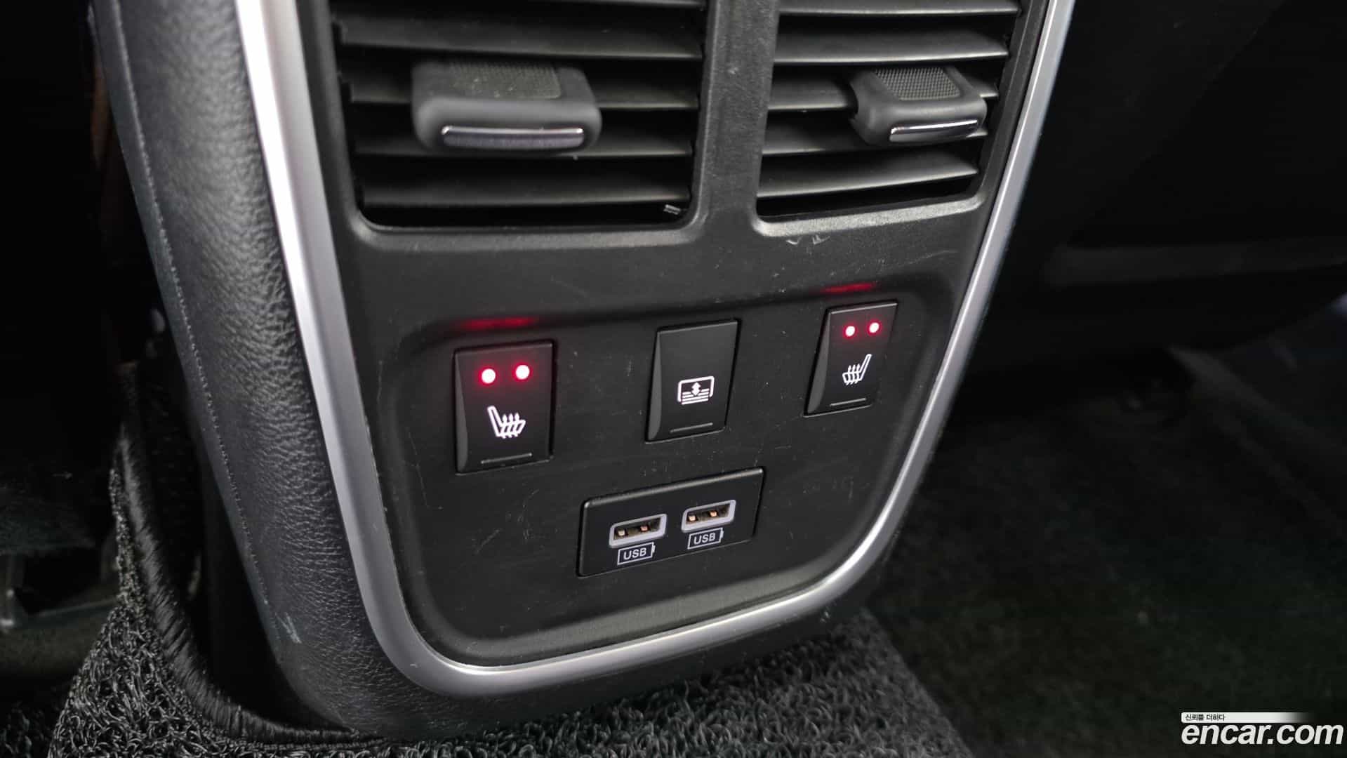 300C Chrysler 2016.1-OPTION-023