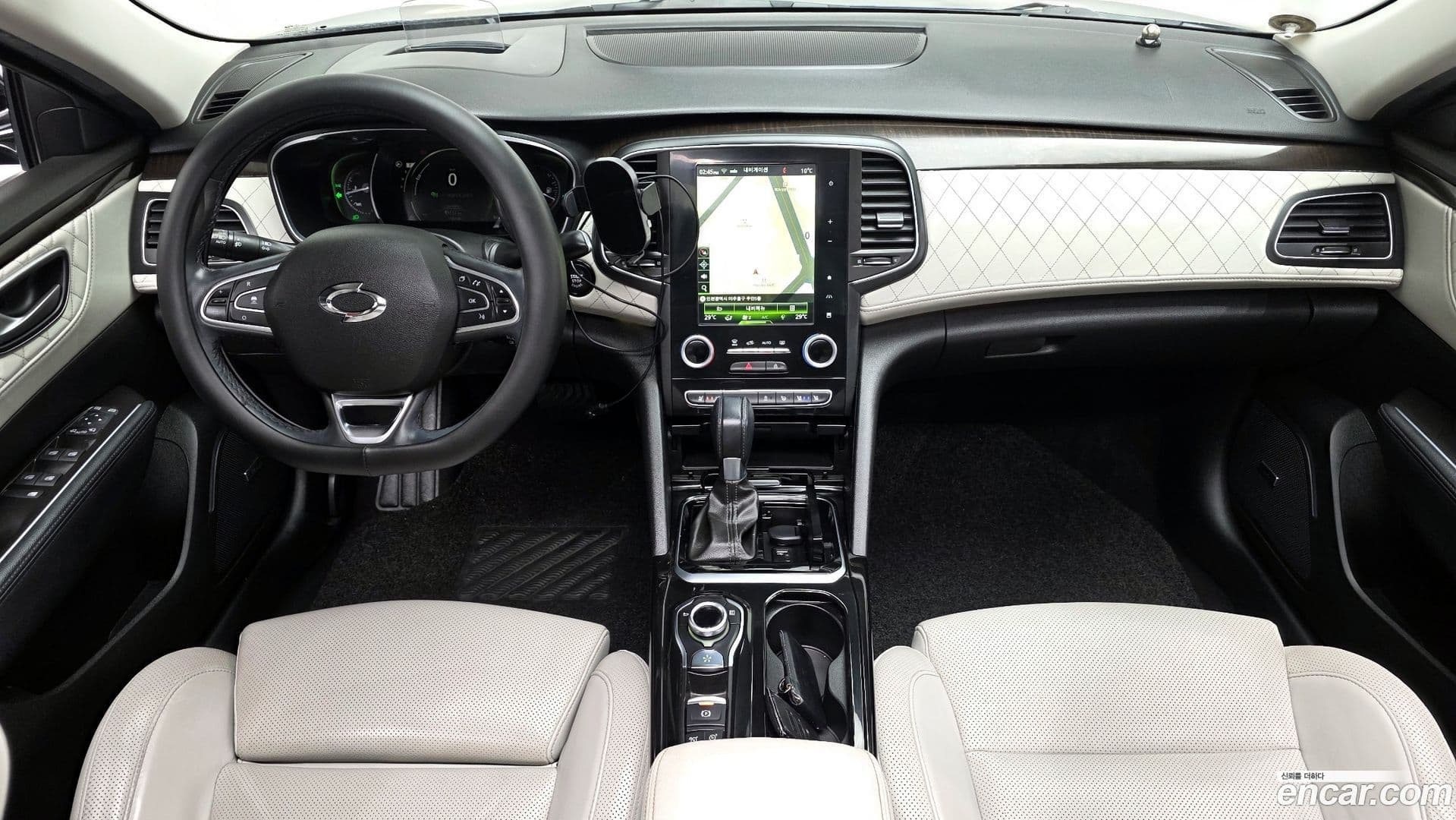 Main__Slider__Photo:SM6 Renault-KoreaSamsung 2016.5-6