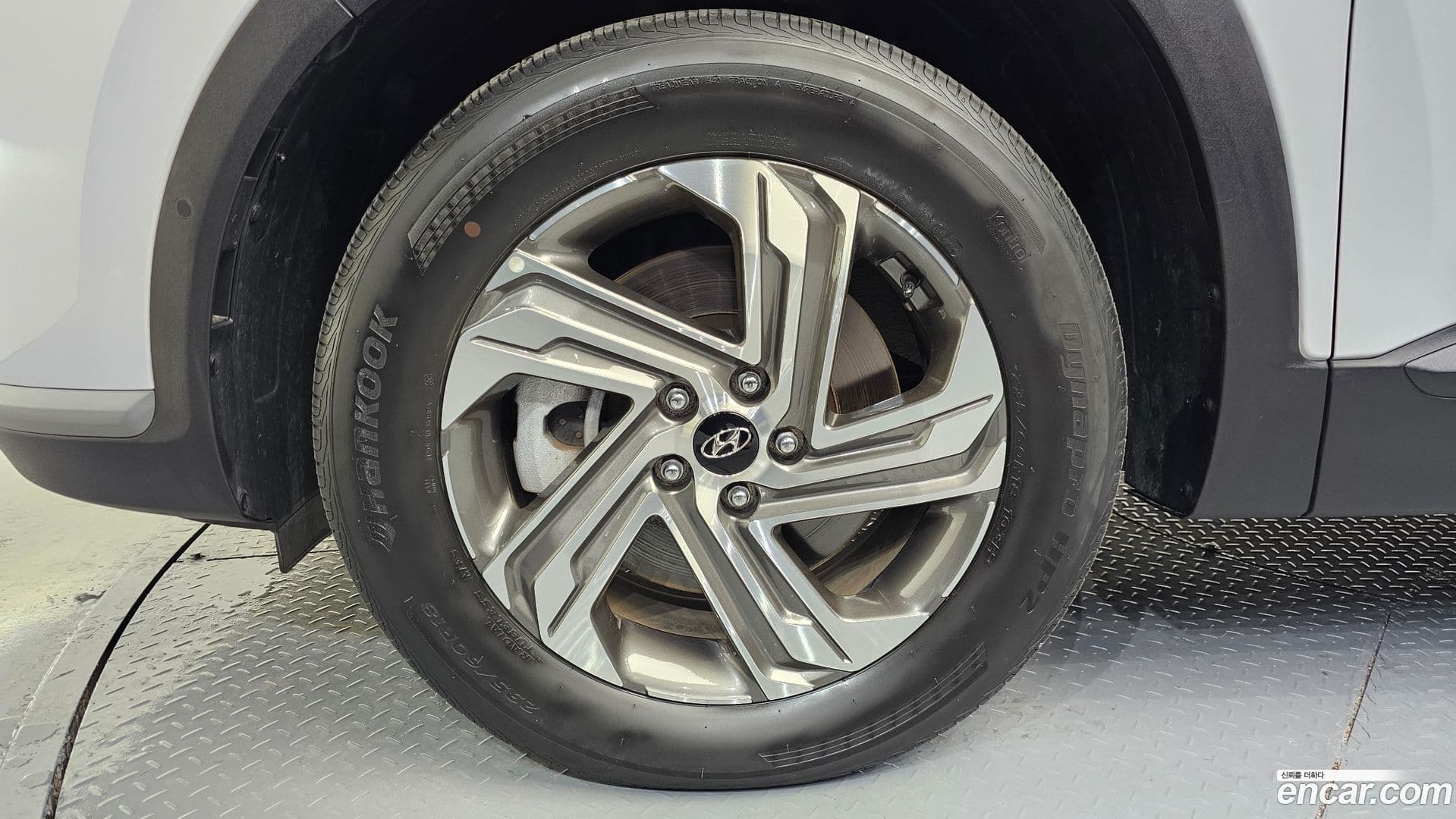 Main__Slider__Photo:Santafe Hyundai 2022.9-4