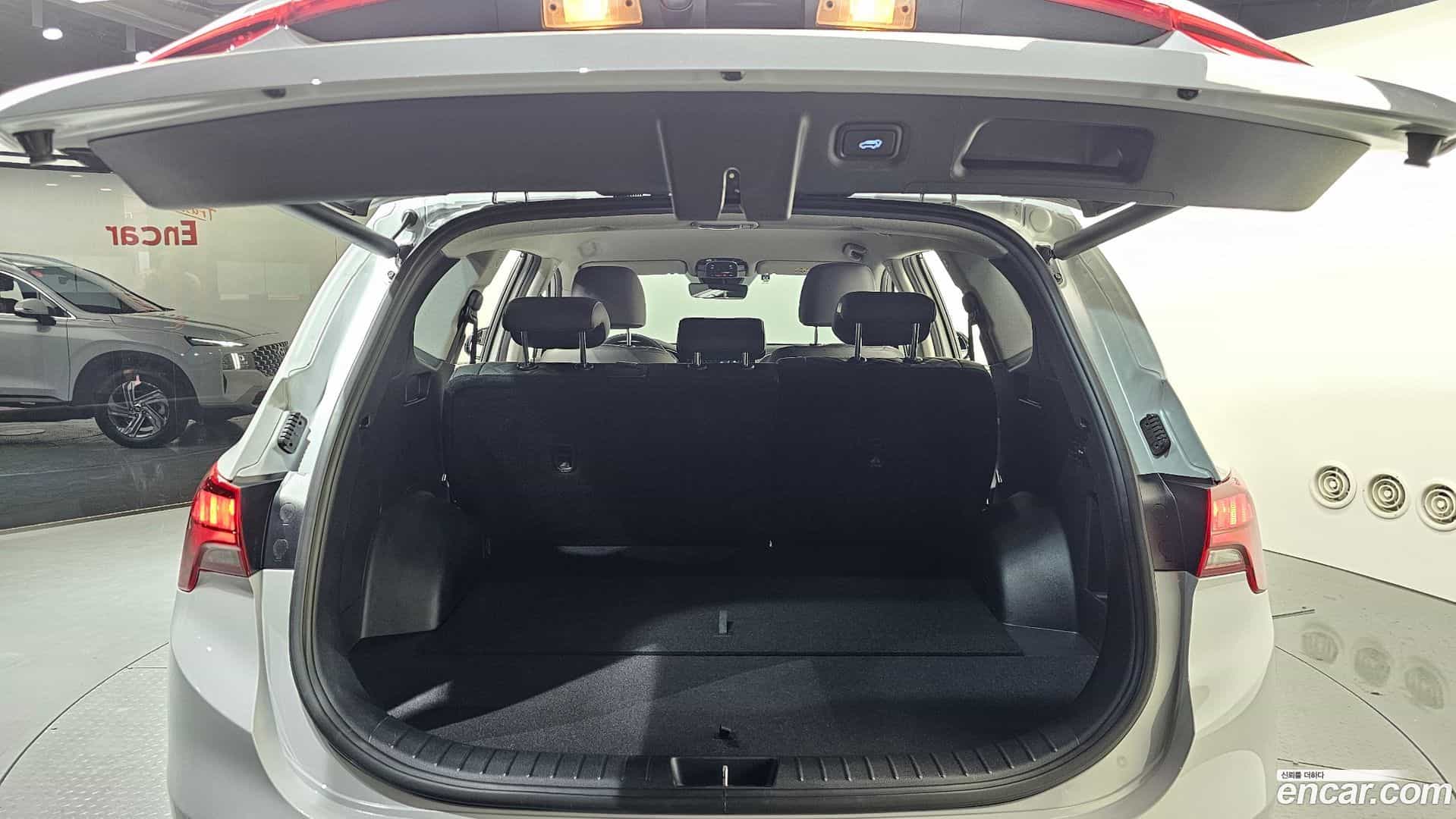 Santafe Hyundai 2022.9-OPTION-024