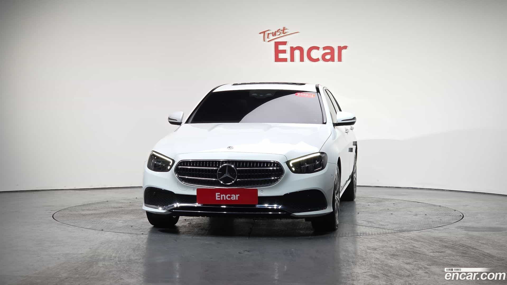 E-Class Mercedes-Benz 2020.11-OUTER-003