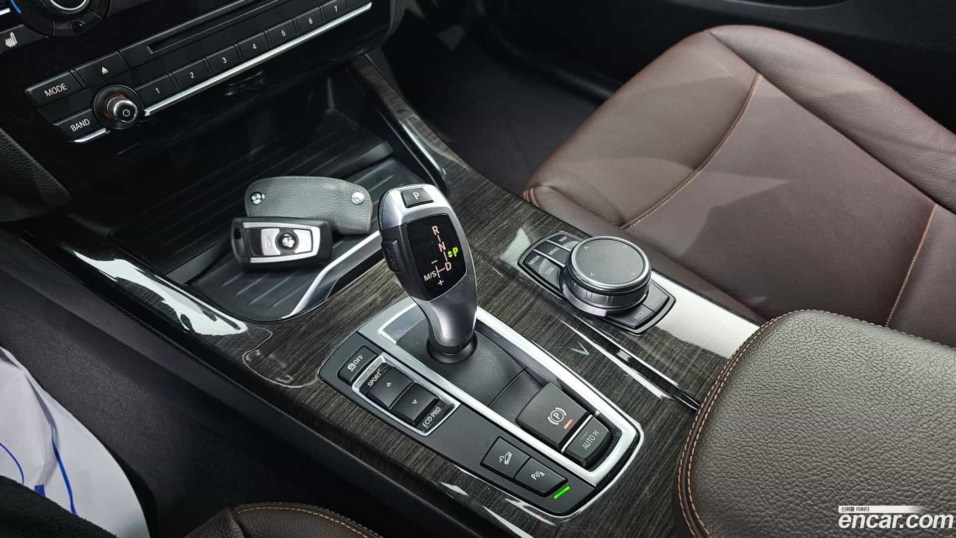 X4 BMW 2017.0-INNER-009