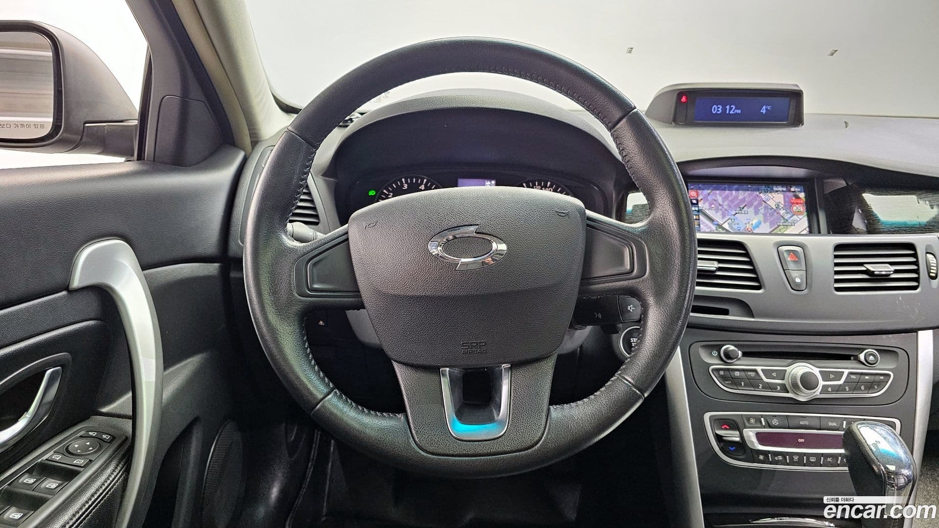 Main__Slider__Photo:SM5 Renault-KoreaSamsung 2011.6-12