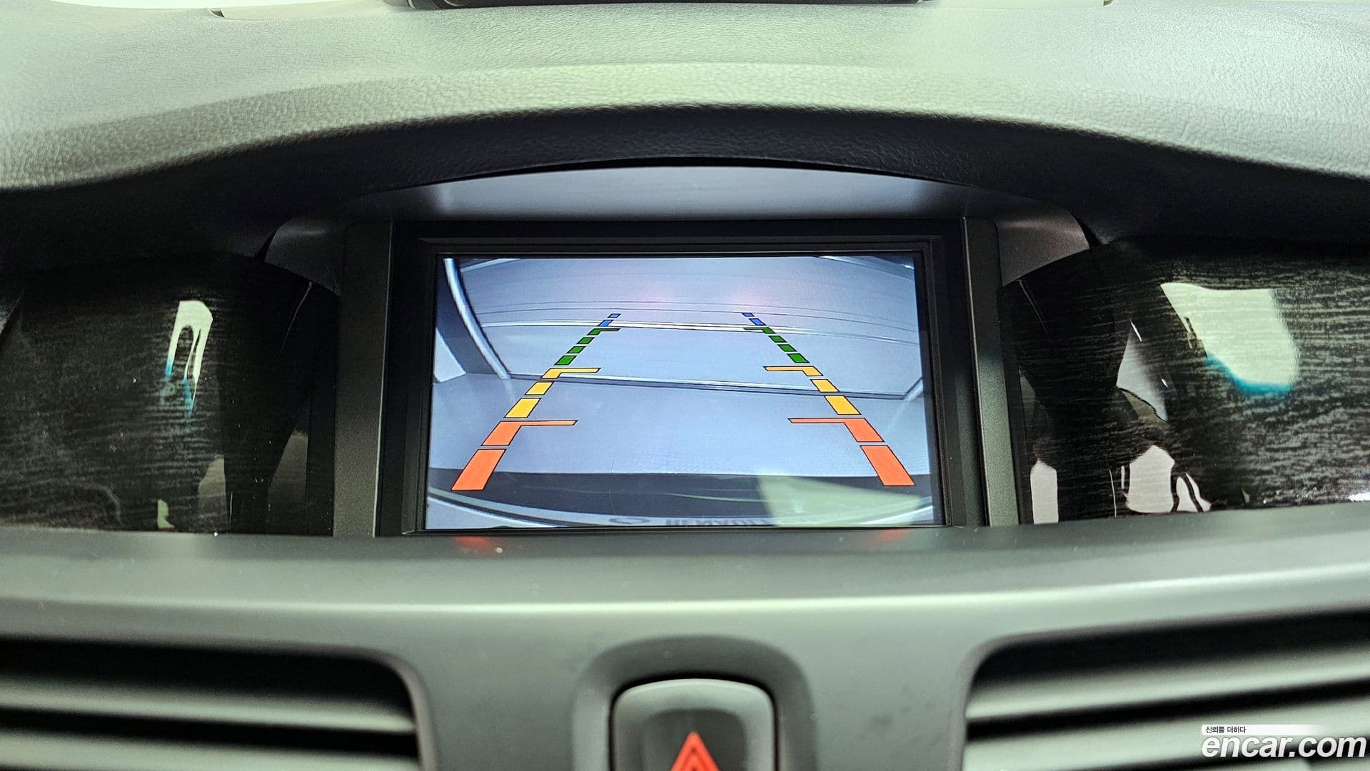 Main__Slider__Photo:SM5 Renault-KoreaSamsung 2011.6-14