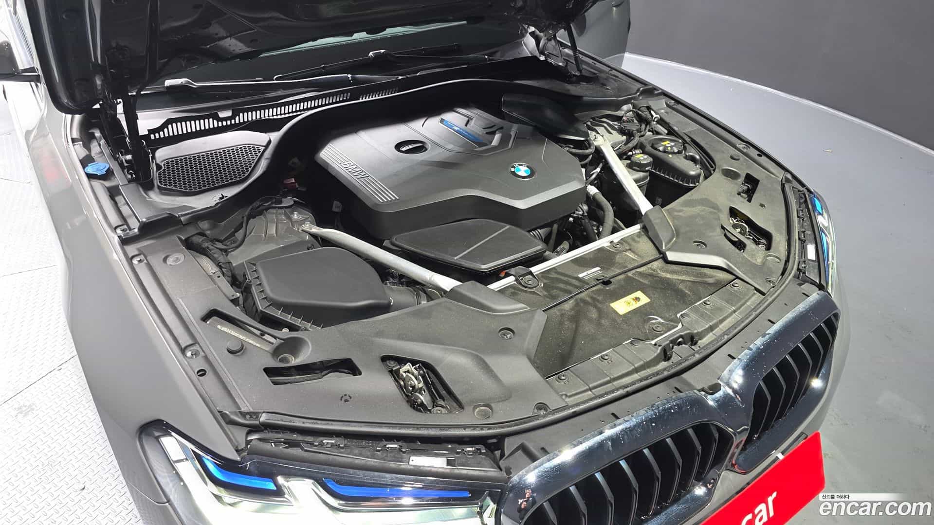 5-Series BMW 2022.8-INNER-006