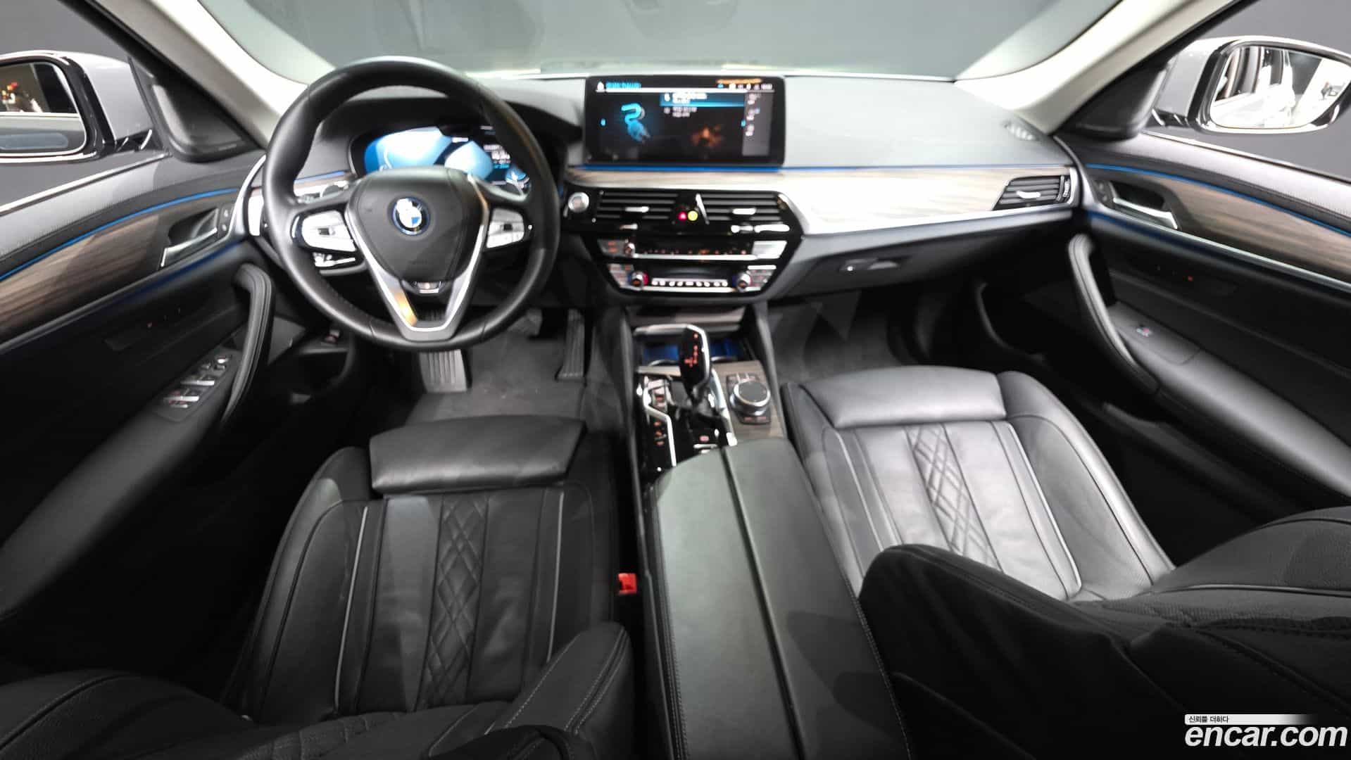 5-Series BMW 2022.8-INNER-007