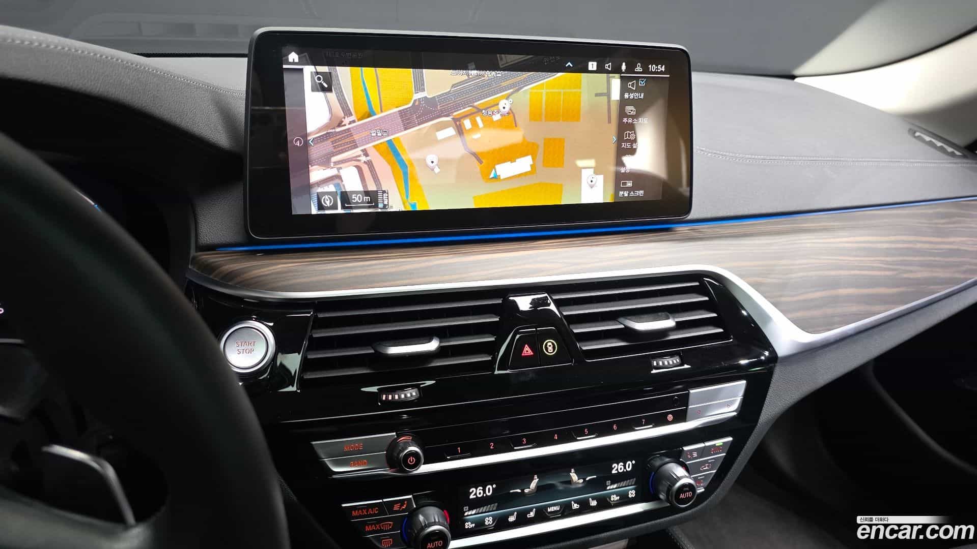 5-Series BMW 2022.8-OPTION-018