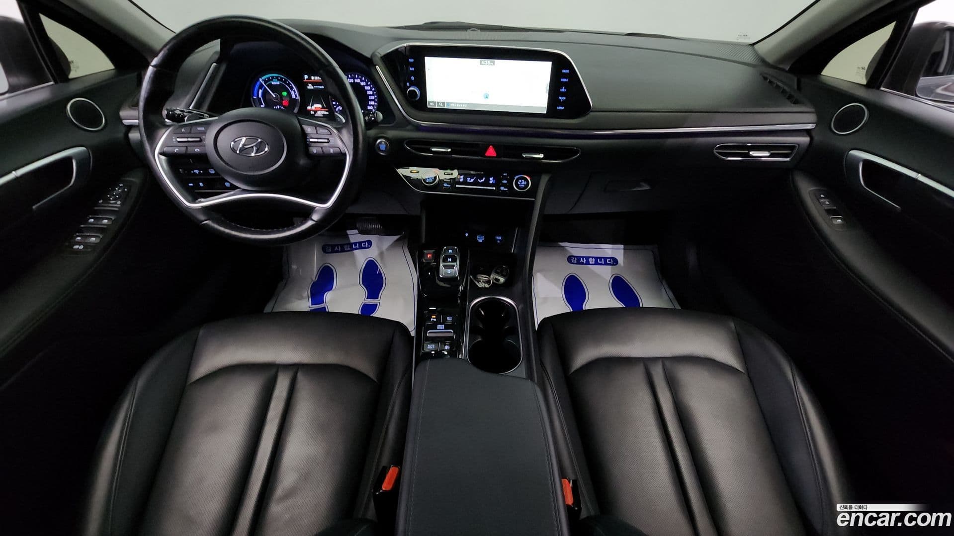 Main__Slider__Photo:Sonata Hyundai 2022.2-6