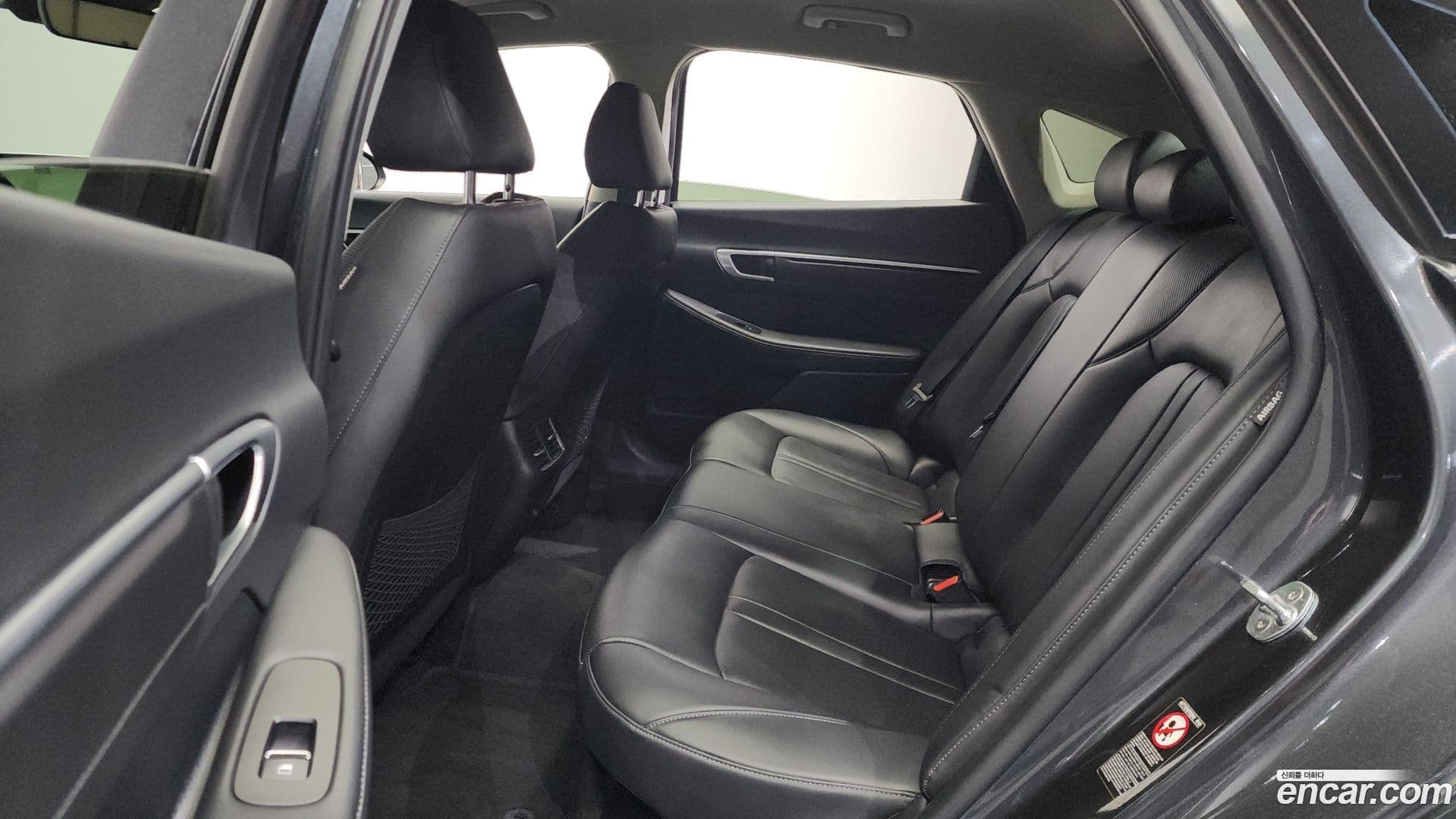 Main__Slider__Photo:Sonata Hyundai 2022.2-10