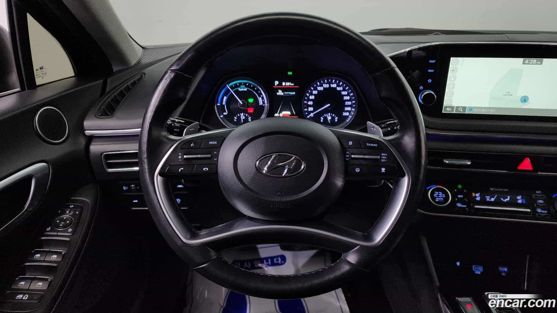 Sonata Hyundai 2022.2-OPTION-019