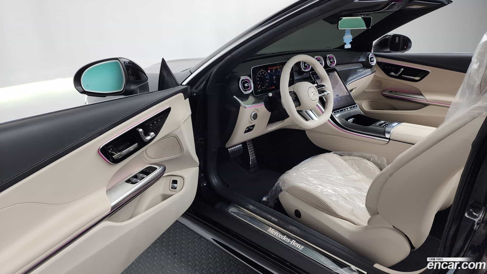 CLE-Class Mercedes-Benz 2025.4-INNER-010