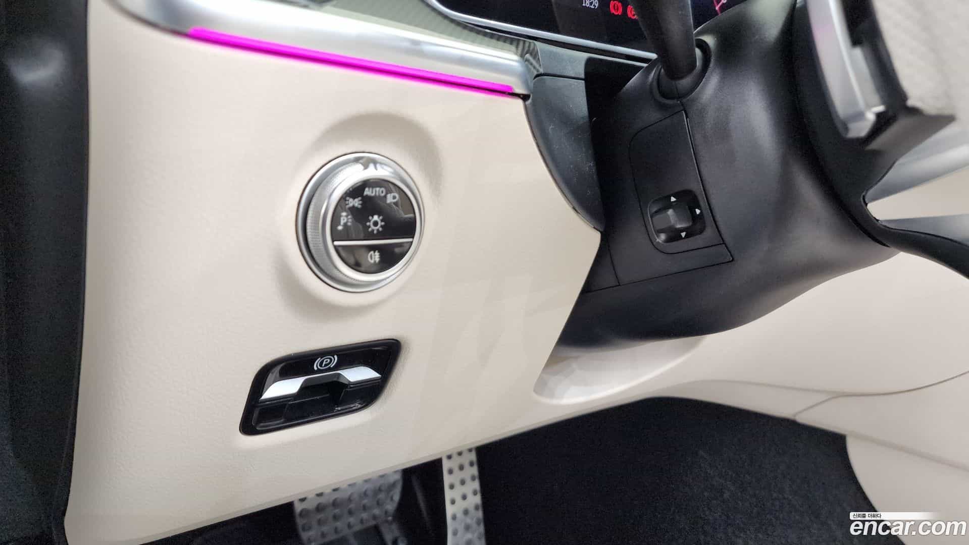 CLE-Class Mercedes-Benz 2025.4-OPTION-018