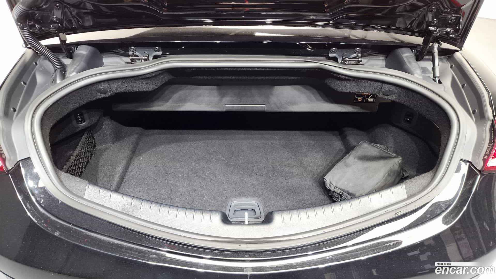 CLE-Class Mercedes-Benz 2025.4-OPTION-024