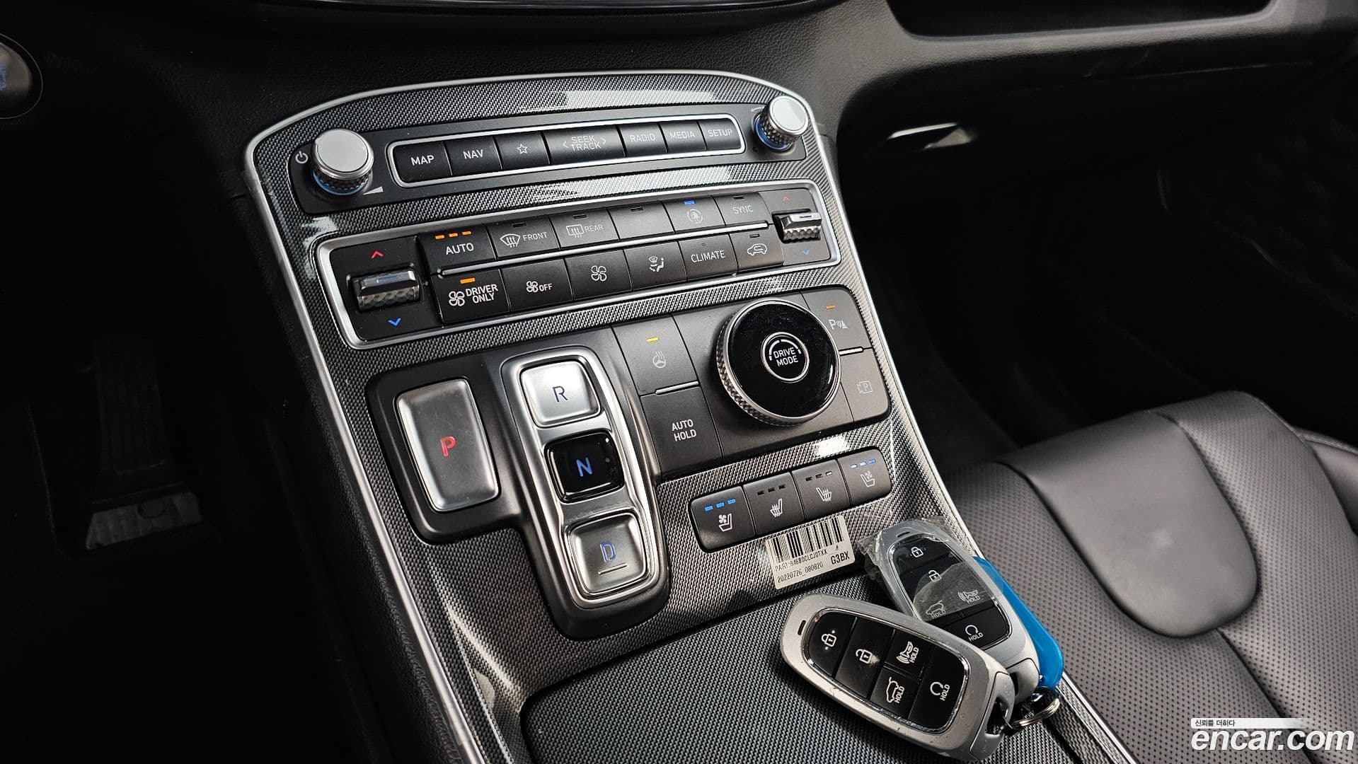 Main__Slider__Photo:Santafe Hyundai 2022.7-8