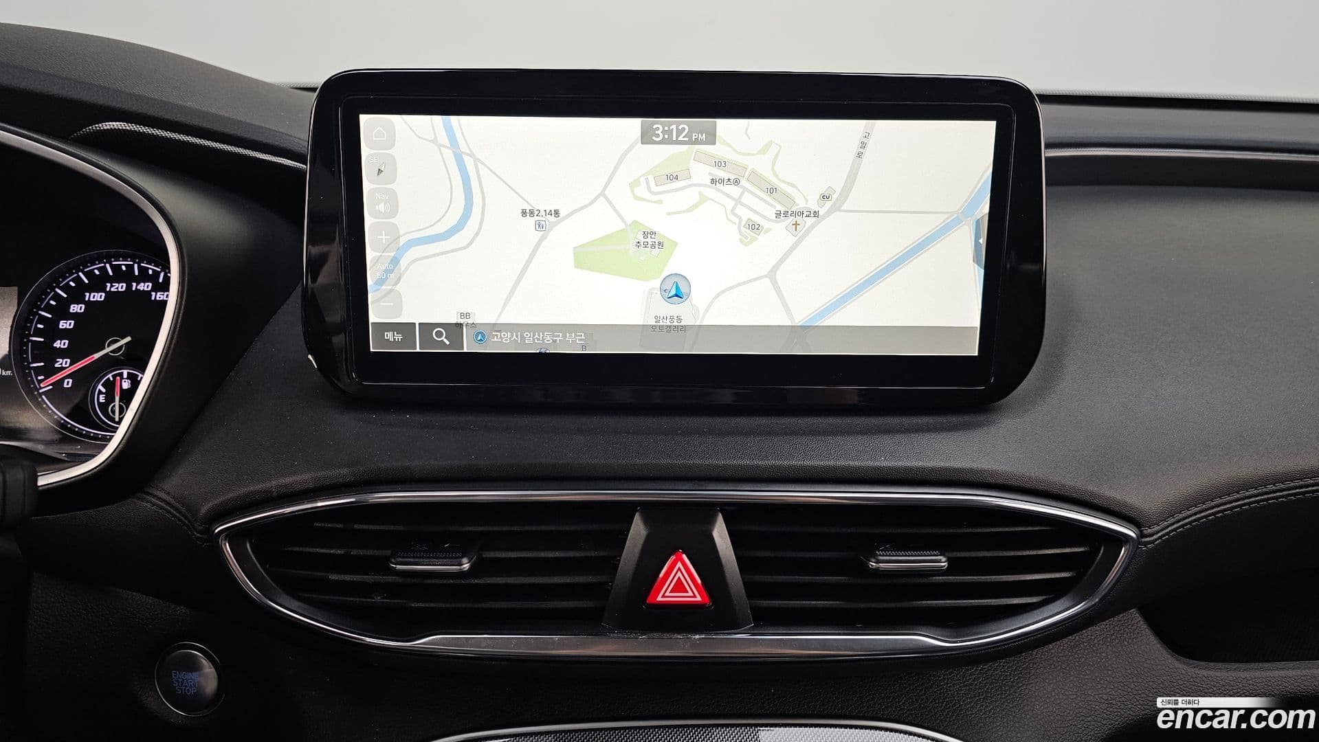 Main__Slider__Photo:Santafe Hyundai 2022.7-13