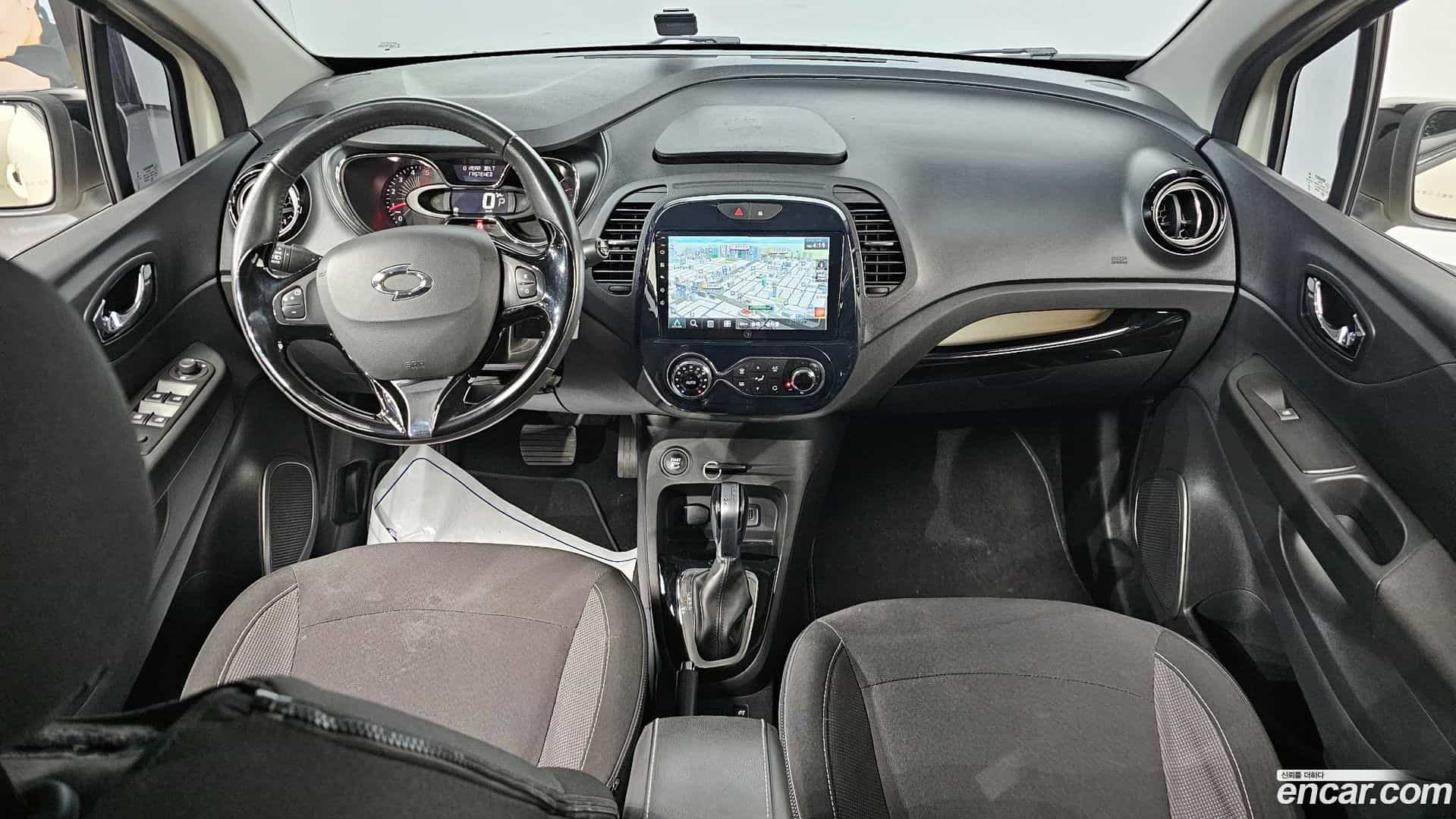 QM3 Renault-KoreaSamsung 2017.2-INNER-007