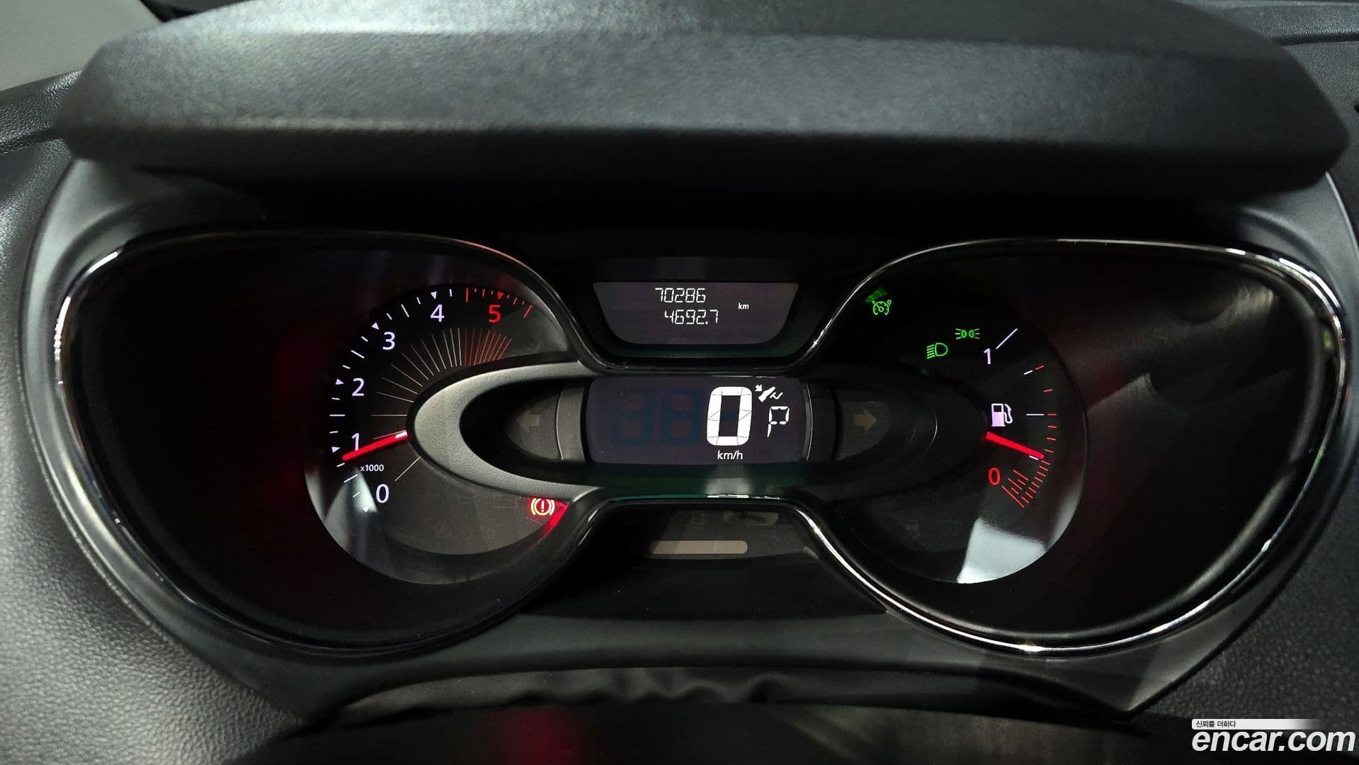 Main__Slider__Photo:QM3 Renault-KoreaSamsung 2017.2-7