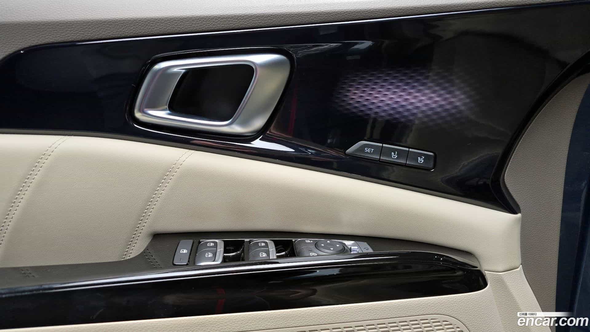 Canival Kia 2021.3-OPTION-022