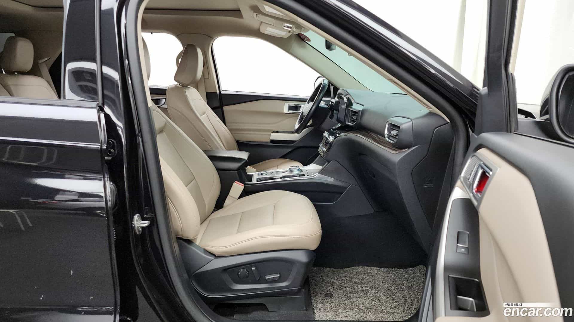 Explorer Ford 2021.0-OPTION-015