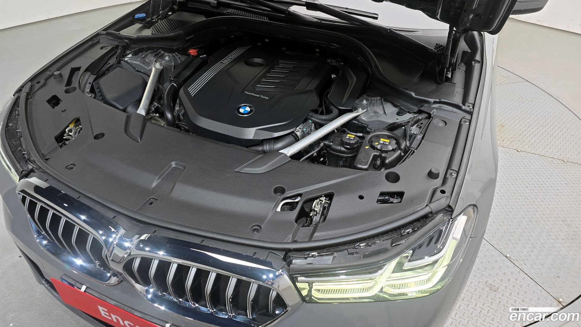 Main__Slider__Photo:Gran Turismo BMW 2021.4-5