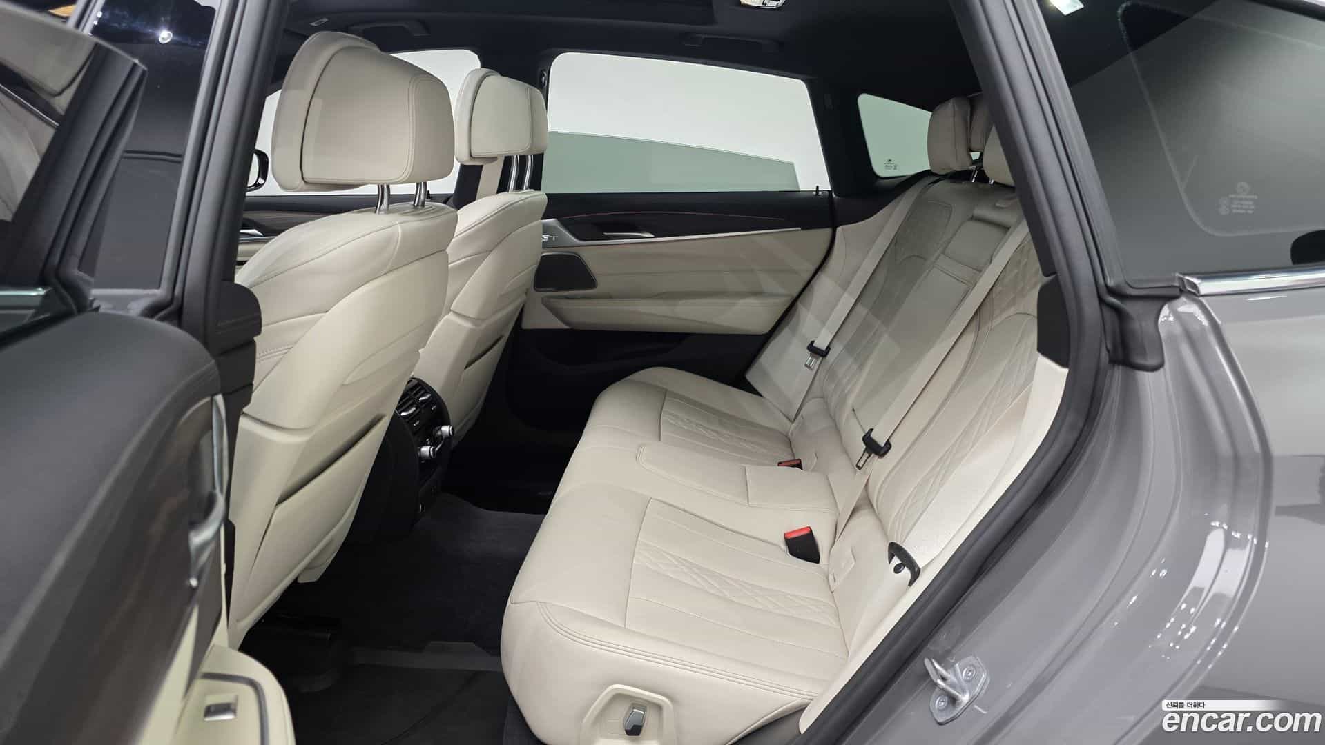 Gran Turismo BMW 2021.4-OPTION-016