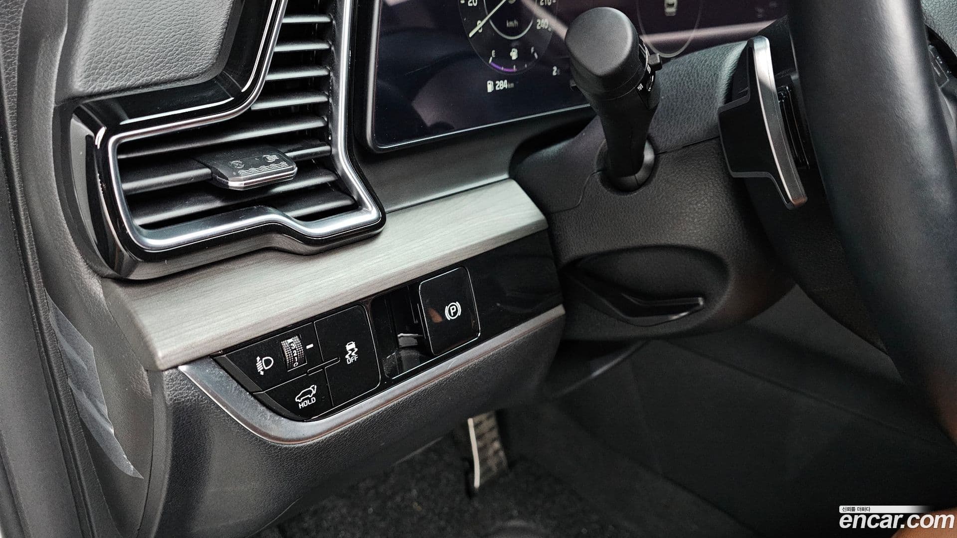 Main__Slider__Photo:Sportage Kia 2024.1-15