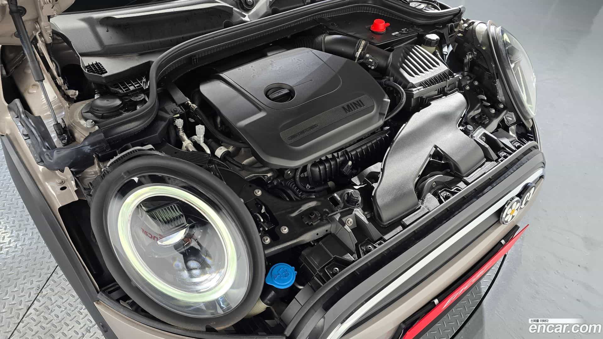 Cooper Mini 2024.0-INNER-006