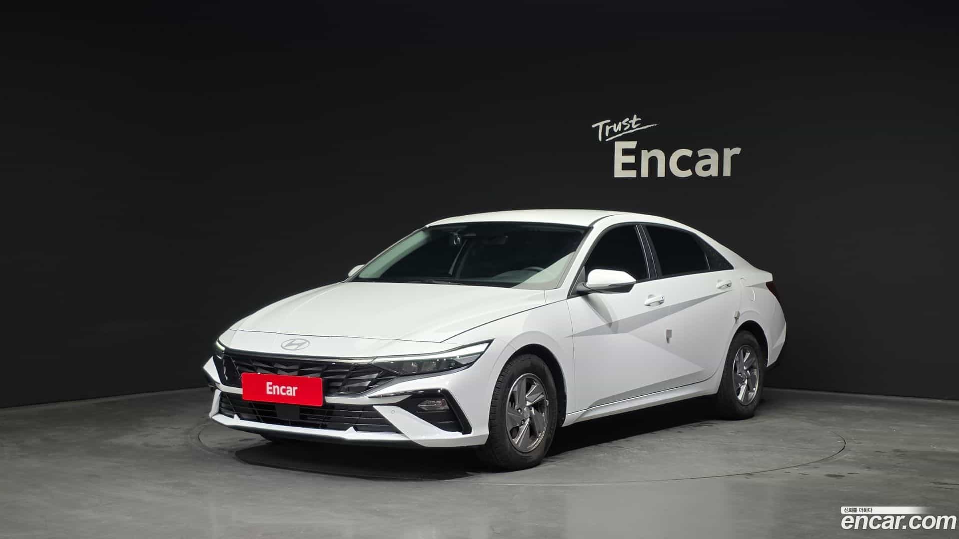 AVANTE Hyundai 2023.10-OUTER-001