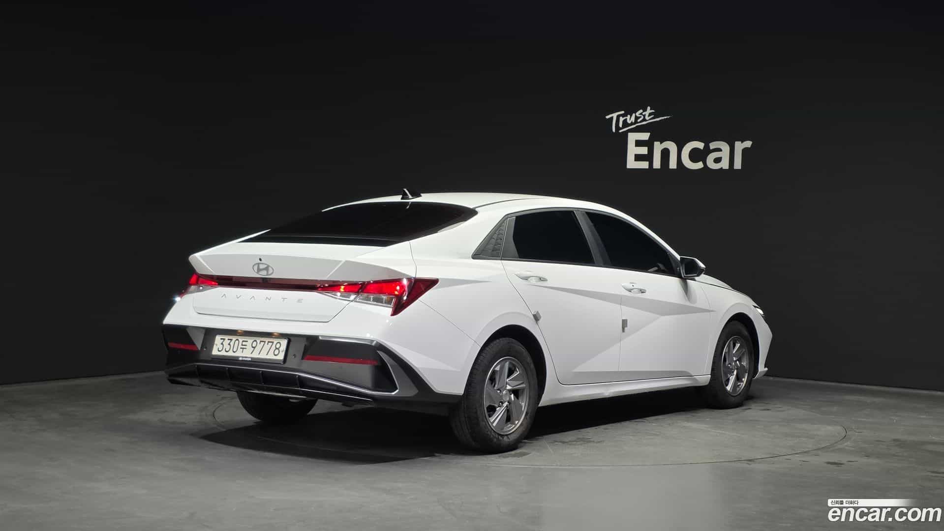 AVANTE Hyundai 2023.10-OUTER-002