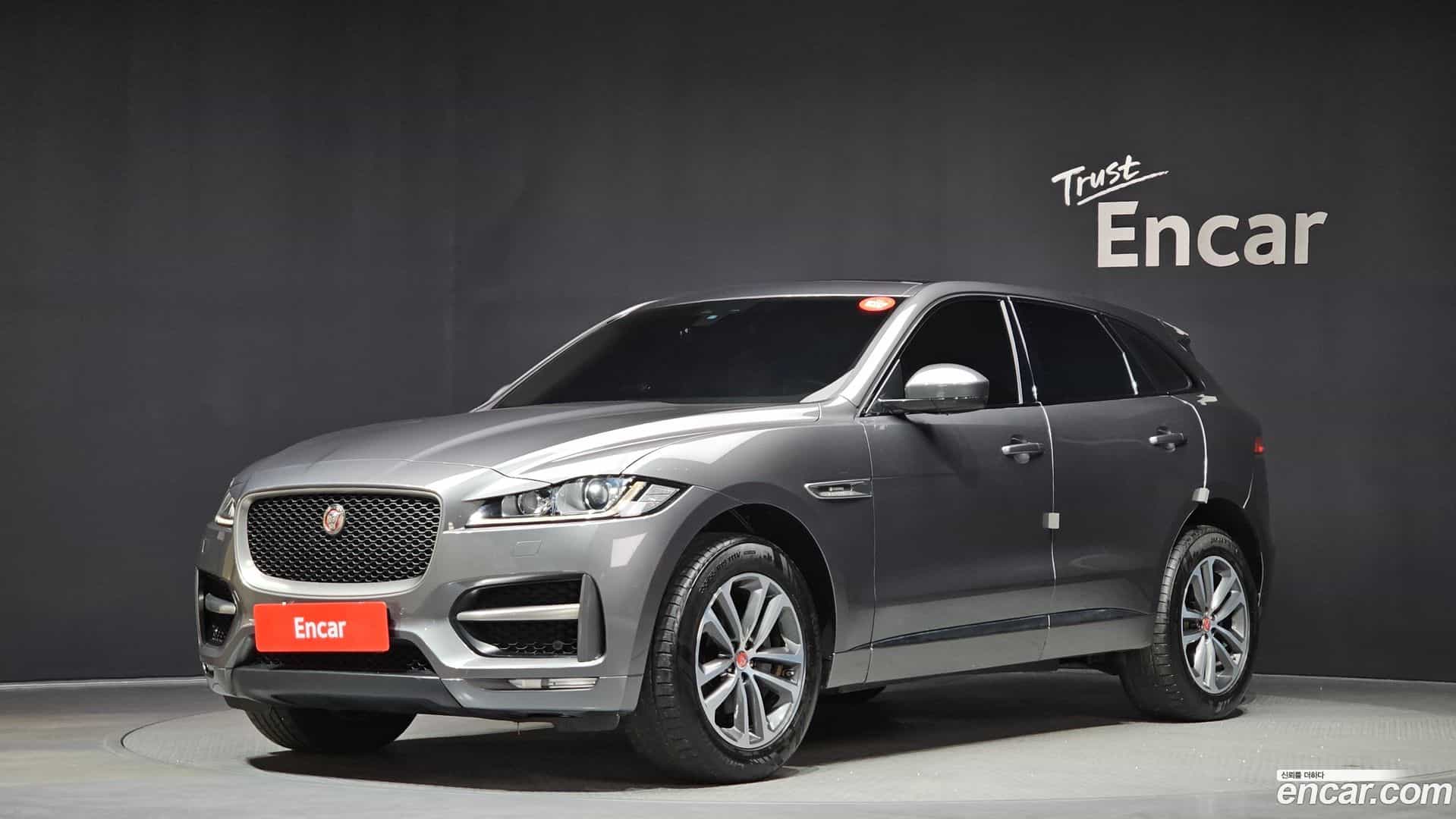 F-PACE Jaguar 2018.0-OUTER-001