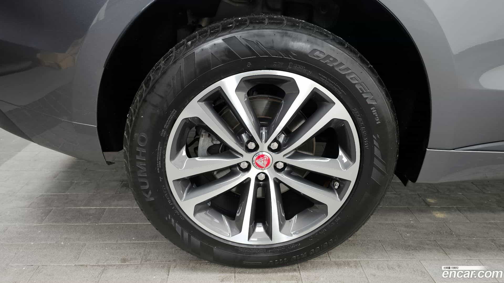 F-PACE Jaguar 2018.0-OUTER-005