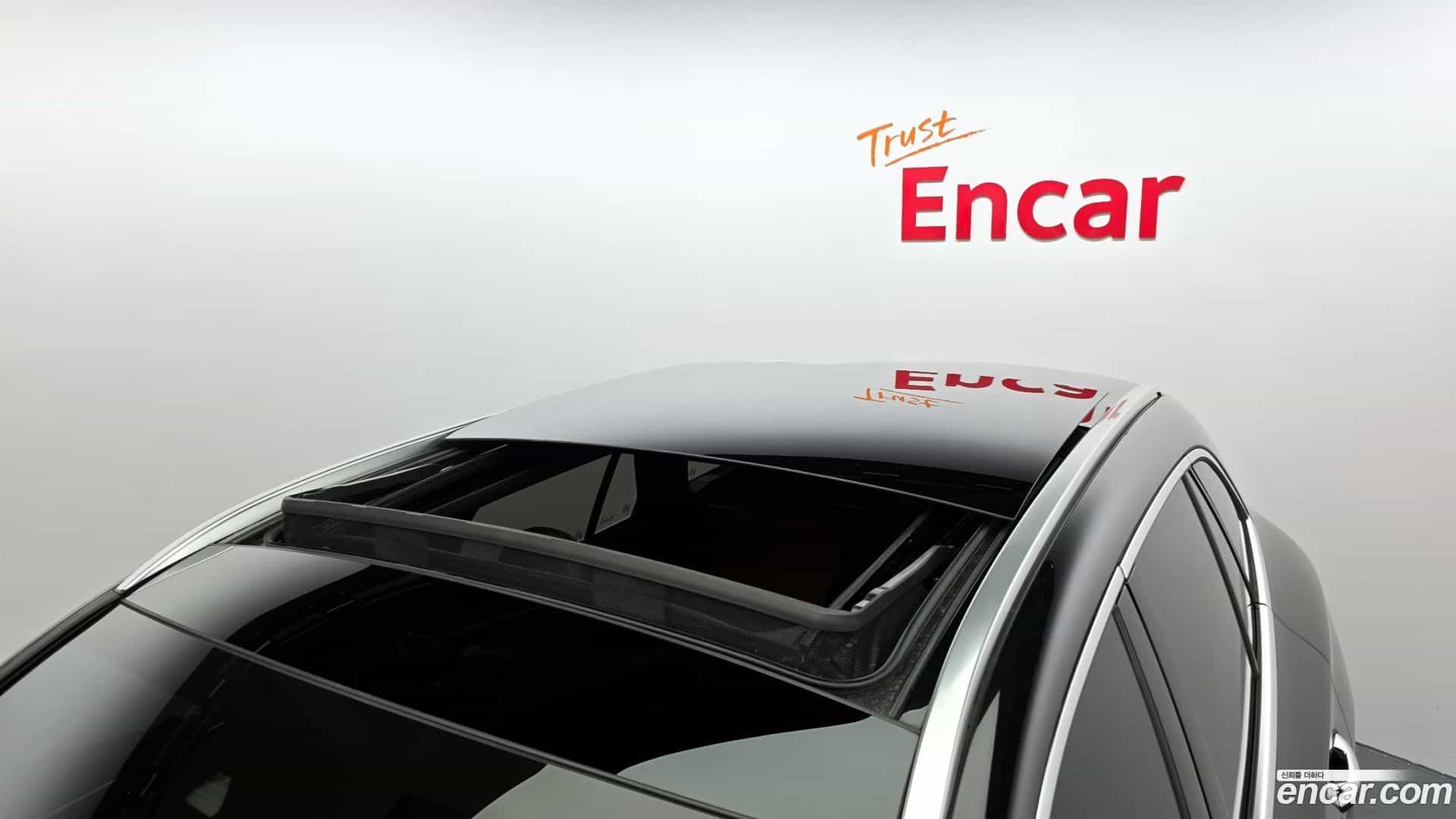 GLC-Class Mercedes-Benz 2024.9-OPTION-024