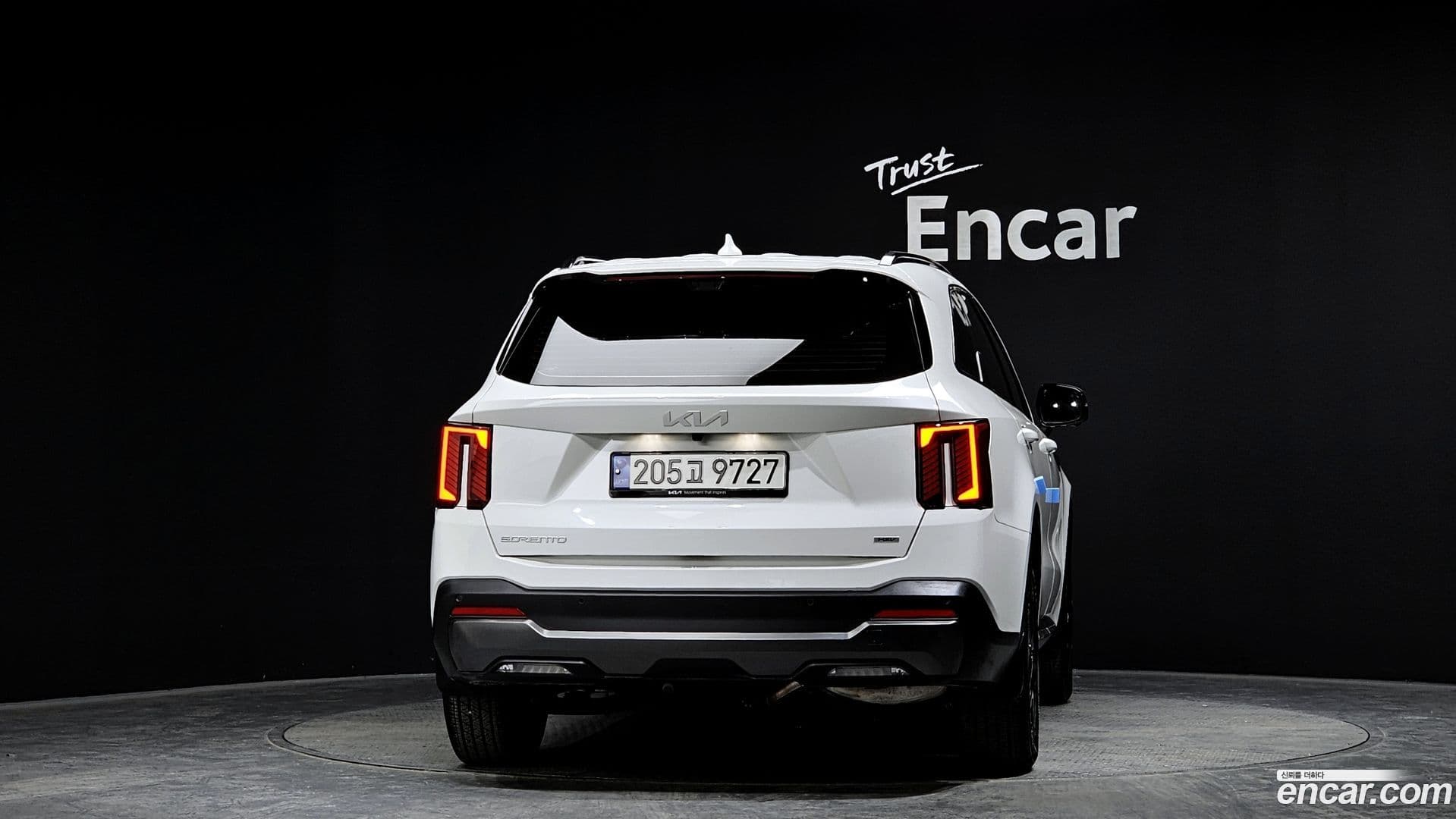 Main__Slider__Photo:Sorento Kia 2024.0-3