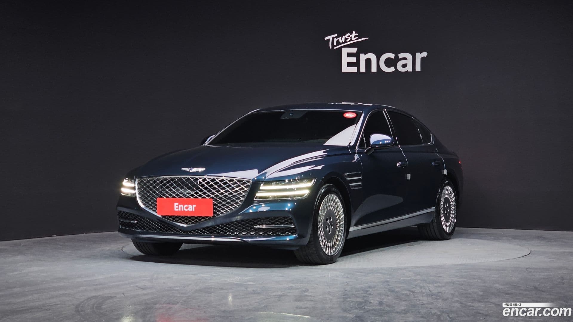 Main__Slider__Photo:G80 Genesis 2020.4-0