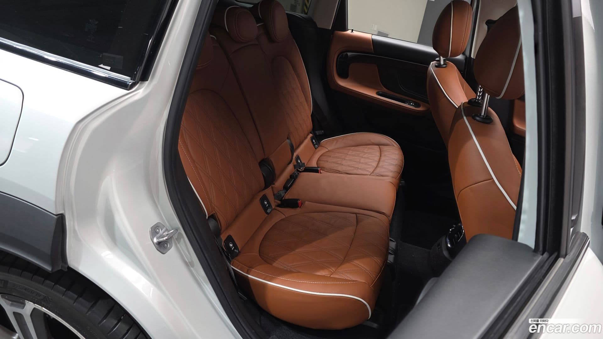 Main__Slider__Photo:Countryman Mini 2021.2-11