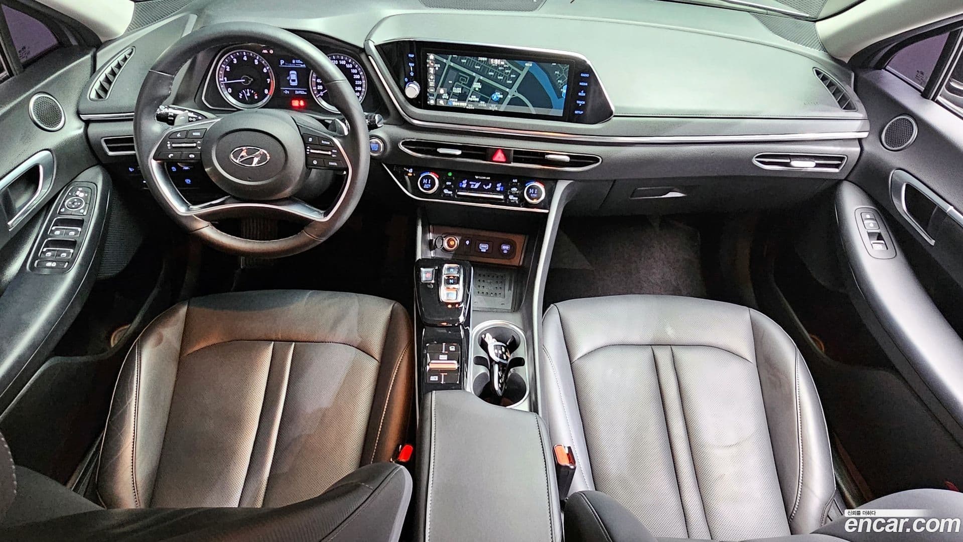 Main__Slider__Photo:Sonata Hyundai 2019.11-6